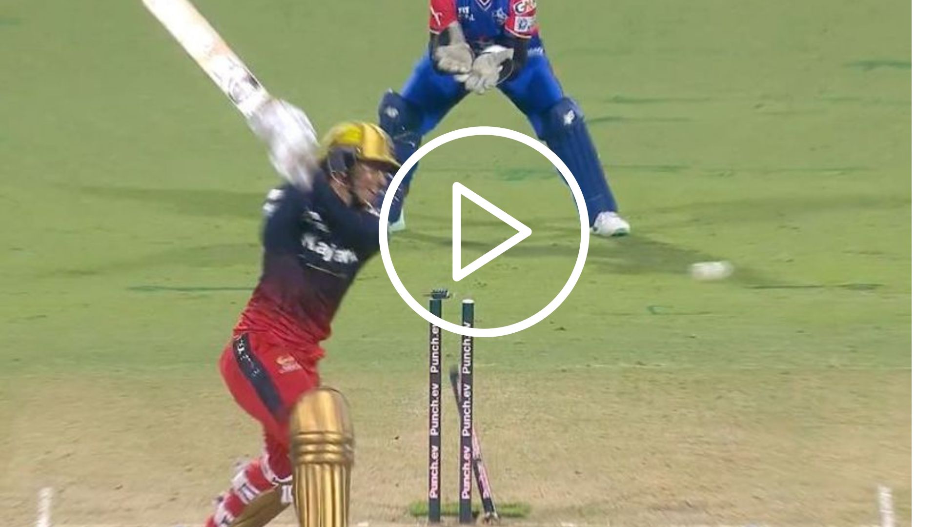 [Watch] Marizanne Kapp Shatters RCB Hopes With Big Wicket Of Dangerous Smriti Mandhana